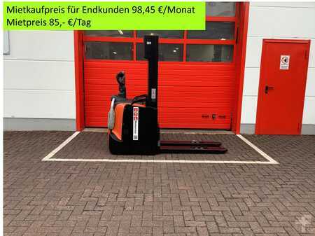 Pallet Stackers 2018  Toyota SPE120 (2)