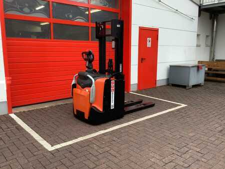 Pallet Stackers 2018  Toyota SPE120 (6)