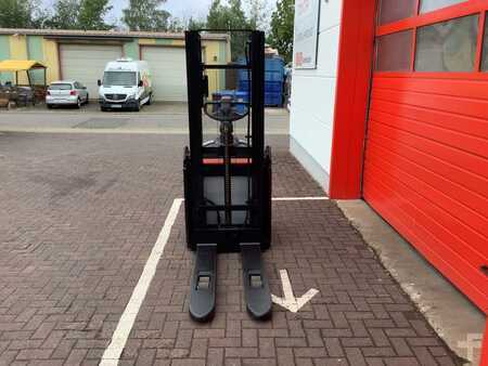 Pallet Stackers 2018  Toyota SPE120 (7)