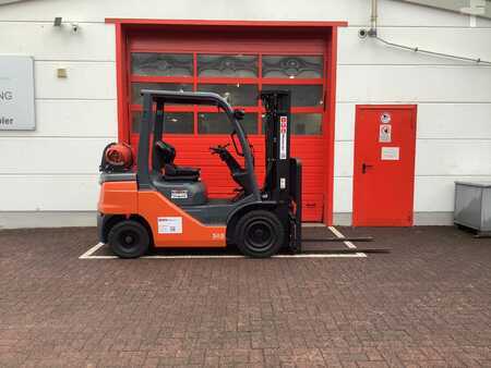 LPG VZV 2023 Toyota 02-8FGF25 (1)