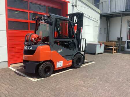 LPG Forklifts 2020  Toyota 02-8FGF25 (6) 