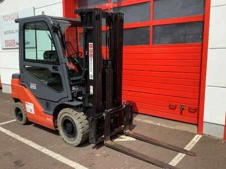 Dieseltrukki 2023  Toyota 56-8FD25F (4)