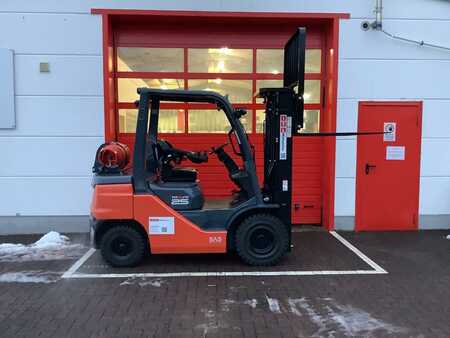 LPG Forklifts 2023  Toyota 02-8FGF25 (4) 