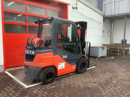Propane Forklifts 2023  Toyota 02-8FGF25 (7) 