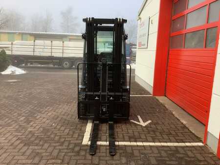LPG Forklifts 2023  Toyota 02-8FGF25 (9) 