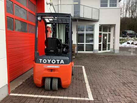 Elektro 3 Rad  Toyota 8FBE20T (6)