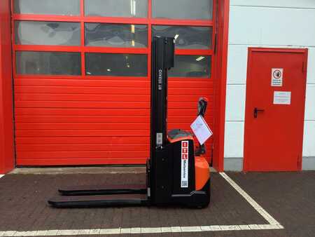 Pallet Stackers 2024  Toyota SWE120L (10) 