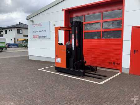 Reach Truck 2016  Toyota RRE140M (4)