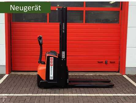 Stacker pedestre 2024  Toyota SWE120L (1)