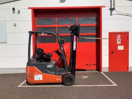 Eléctrico - 4 rodas 2017  Toyota 8FBE20T-Export (4)