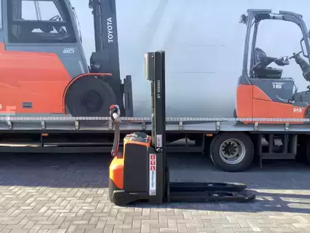 Ledestabler 2024  Toyota SWE120 (2)