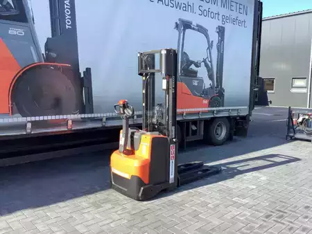 Ledestabler 2024  Toyota SWE120 (5)