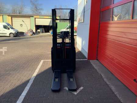 Hochhubwagen  Toyota SWE120L (7)