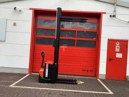 Stapelaars 2018  Toyota SWE120L (4)