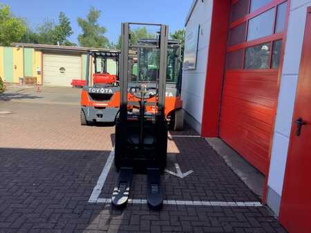 Hochhubwagen 2019  Toyota SWE120L (7)