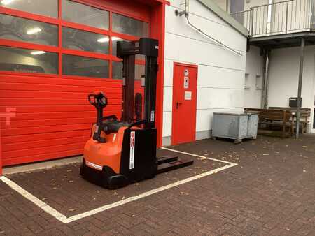 Hochhubwagen  Toyota SWE160L (6)