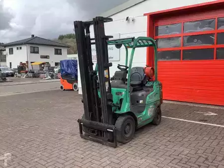 Chariots élévateurs GPL 2007  Mitsubishi FG18N-Export (1)