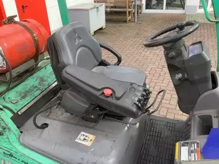 Chariots élévateurs GPL 2007  Mitsubishi FG18N-Export (10)