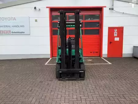 Chariots élévateurs GPL 2007  Mitsubishi FG18N-Export (3)