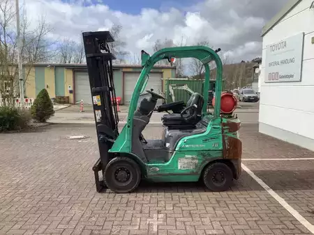 Chariots élévateurs GPL 2007  Mitsubishi FG18N-Export (4)