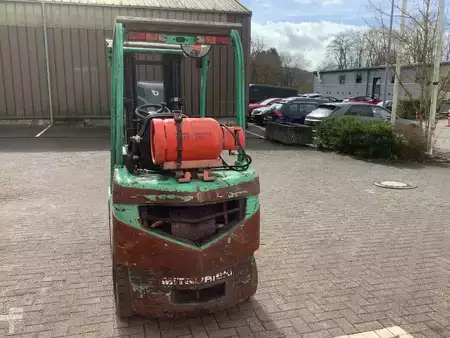 Chariots élévateurs GPL 2007  Mitsubishi FG18N-Export (6)
