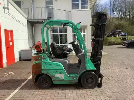 Chariots élévateurs GPL 2007  Mitsubishi FG18N-Export (8)