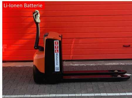 Niederhubwagen  Toyota LWE180 (1)