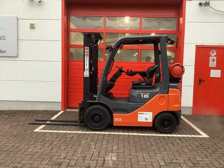 LPG VZV 2021  Toyota 02-8FGF18 (10)