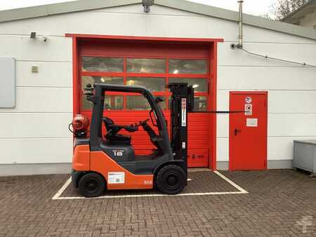 LPG VZV 2021  Toyota 02-8FGF18 (2)