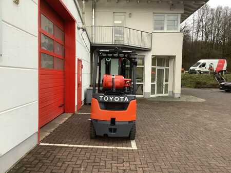 LPG VZV 2021  Toyota 02-8FGF18 (6)