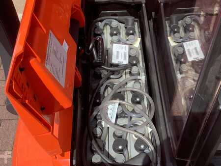 Stacker pedestre 2017  Toyota SWE120L (8)