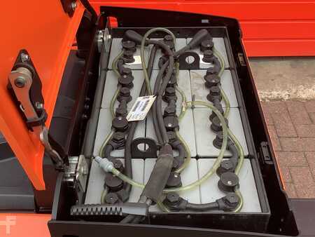 Niederhubwagen  Toyota LPE250 (6)