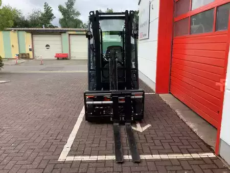 Elektro 3 Rad  Toyota 8FBE15T (6)