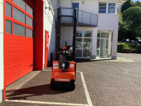 Hochhubwagen  Toyota SWE140 (7)