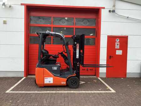 Elektro 3 Rad  Toyota 8FBE15T (2)