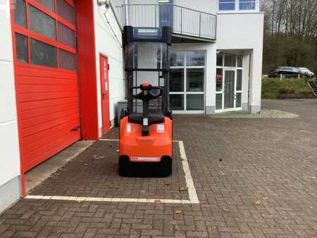 Hochhubwagen  Toyota SWE200 (6)