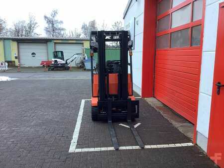 Elektromos 3 kerekű 2012  Toyota 7FBEST10 (5)