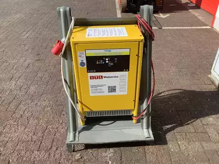 Chariots électriques à 3 roues 2018  Toyota 8FBE16T (10)