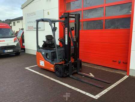 Eléctrica de 3 ruedas 2020  Toyota 8FBEK16T (5)