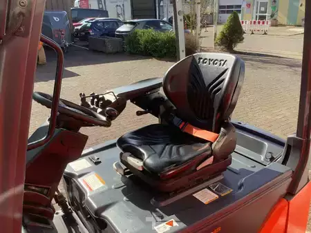 Elektro 3 Rad 2020  Toyota 8FBE20T (10)