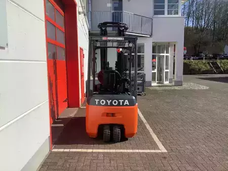 Elektro 3 Rad 2020  Toyota 8FBE20T (7)