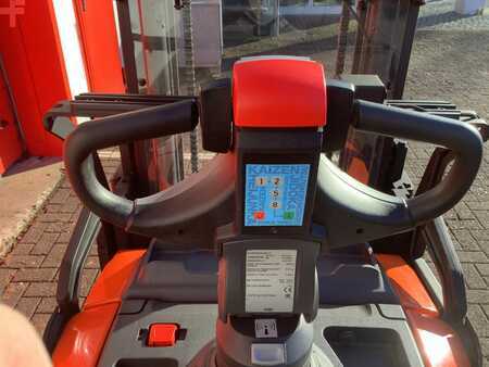 Hochhubwagen  Toyota SPE200D (10)