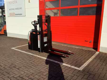 Hochhubwagen  Toyota SPE200D (6)