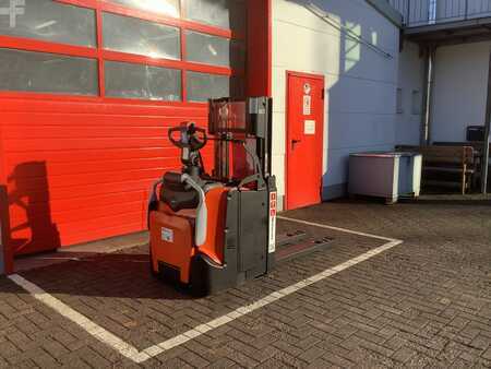 Hochhubwagen  Toyota SPE200D (7)