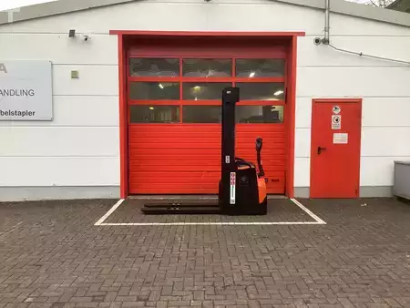 Hochhubwagen 2022  Toyota SWE145 (8)