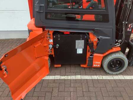 Elektro 4 Rad  Toyota 9FBK20T (9)