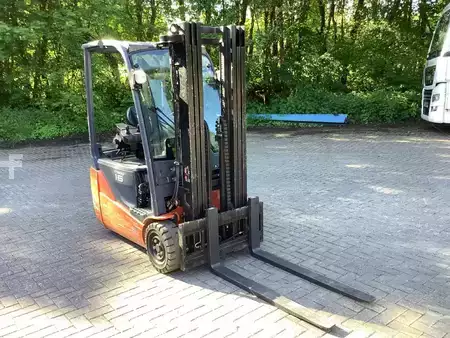 Elektro 3 Rad 2018 Toyota 8FBEK16T (2)