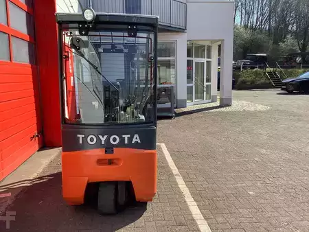 Eléctrica de 3 ruedas 2015  Toyota 7FBEST15 (7)