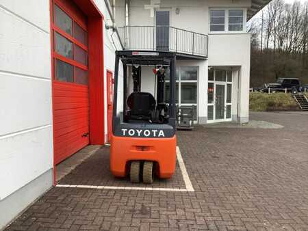 Elektromos 3 kerekű 2019  Toyota 8FBE18T (7)