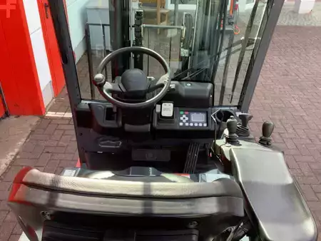3-wiel elektrische heftrucks 2019  Toyota 8FBE18T (10)